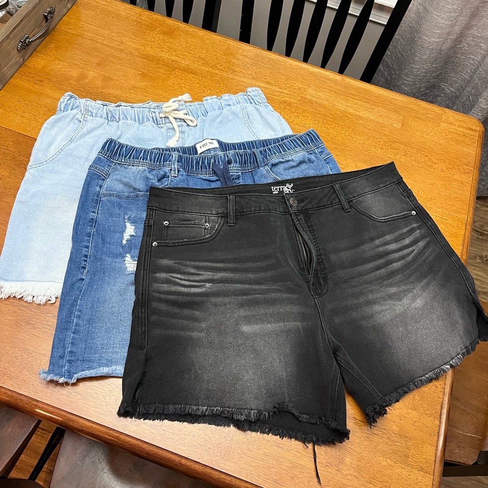 Lot of Women’s Shorts